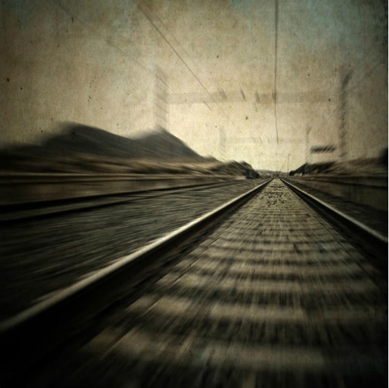 44368931201107081407234136451962190_009_640.jpg